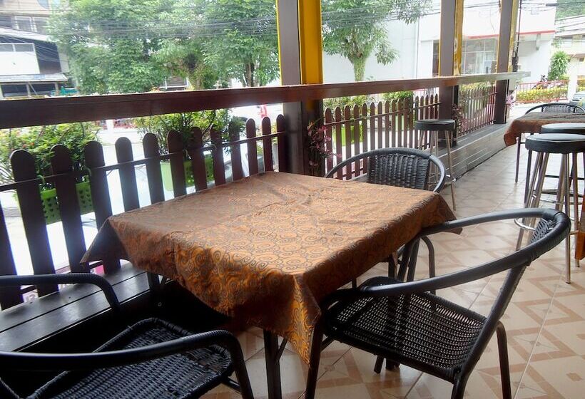 בית מלון כפרי Ngamta