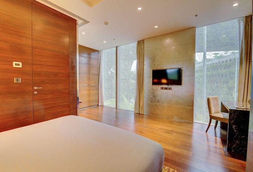 Niranta Transit Hotel Mumbai Airport   At Arrivals