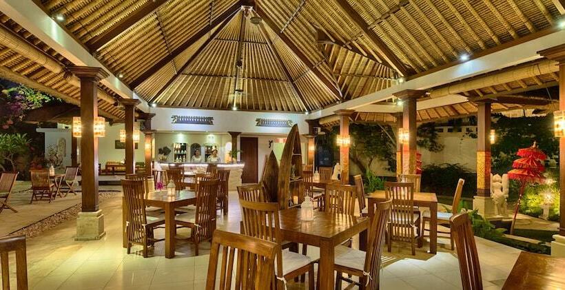 فندق Palm Garden Amed Beach & Spa Resort Bali