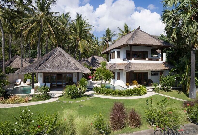 호텔 Palm Garden Amed Beach & Spa Resort Bali