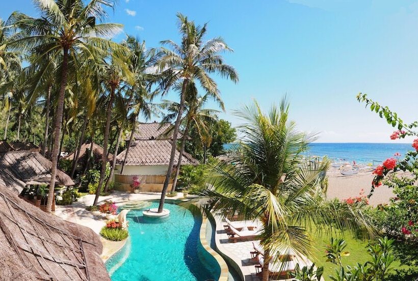 فندق Palm Garden Amed Beach & Spa Resort Bali