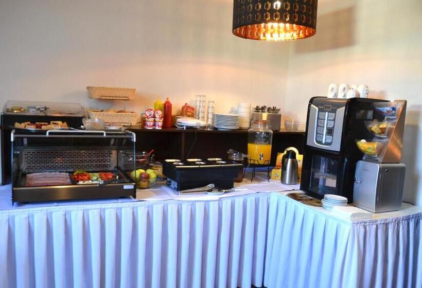 酒店 Pension Falconi