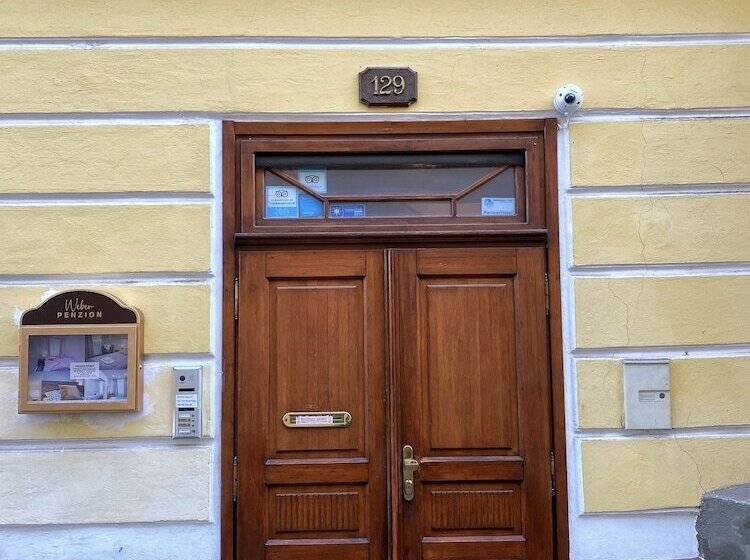 هتل Penzion Weber