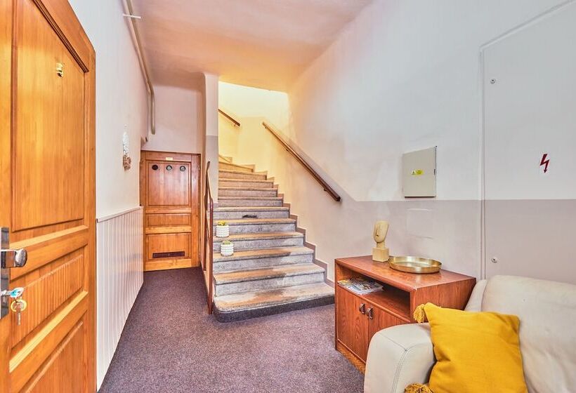 هتل Penzion Weber