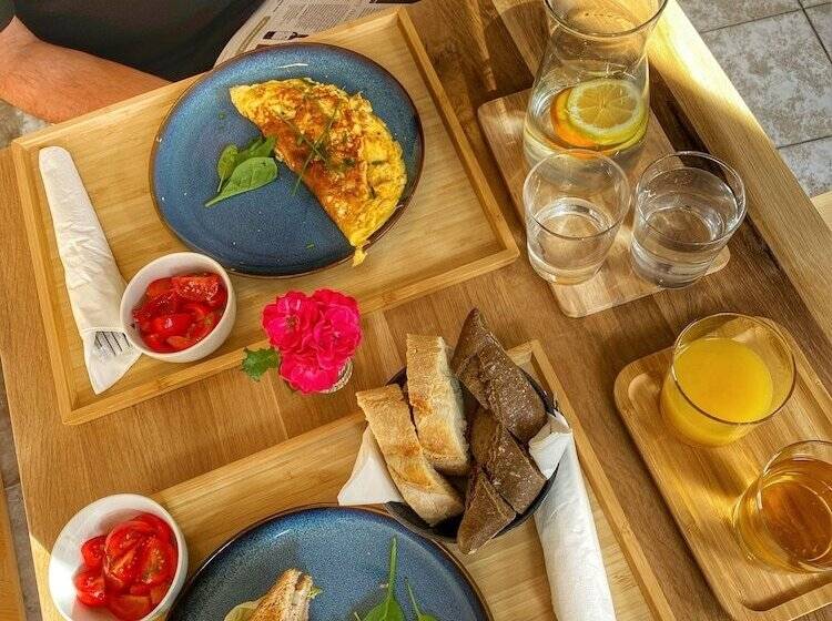 هتل Penzion Weber