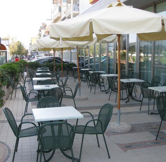 בית מלון כפרי Pineta