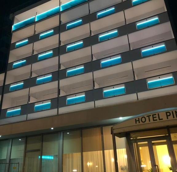 בית מלון כפרי Pineta