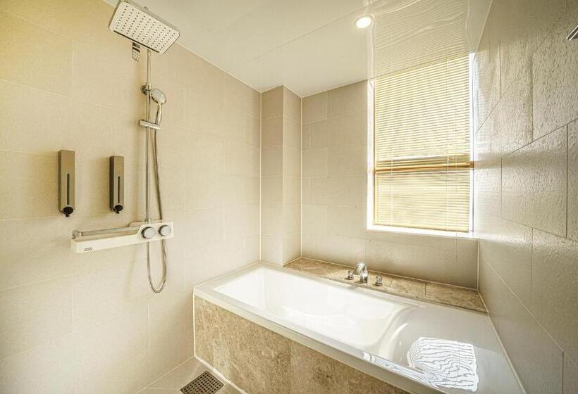 Hotel Ramada By Wyndham Incheon