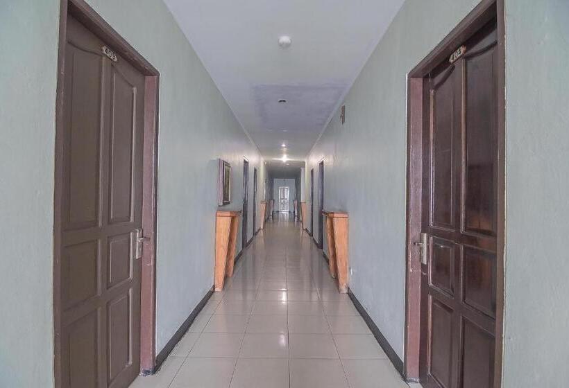 酒店 Reddoorz Syariah At Grand Taufiq Tarakan