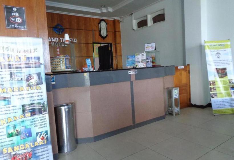 酒店 Reddoorz Syariah At Grand Taufiq Tarakan