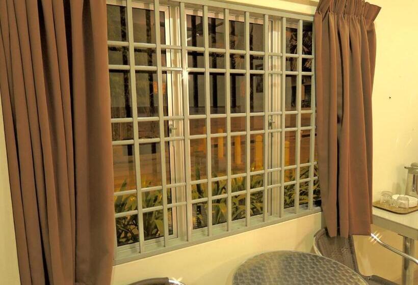 Отель Seri Nilai