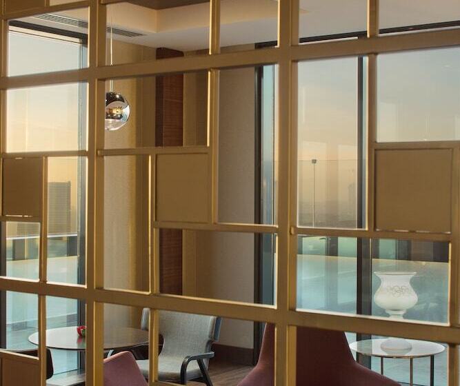 Отель Sheraton Grand Istanbul Atasehir