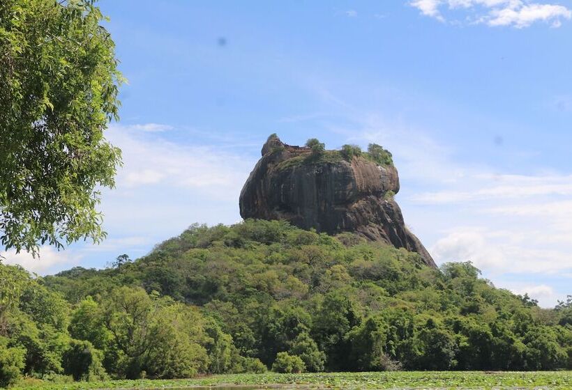 酒店 Sigiriyajungles Resort & Spa