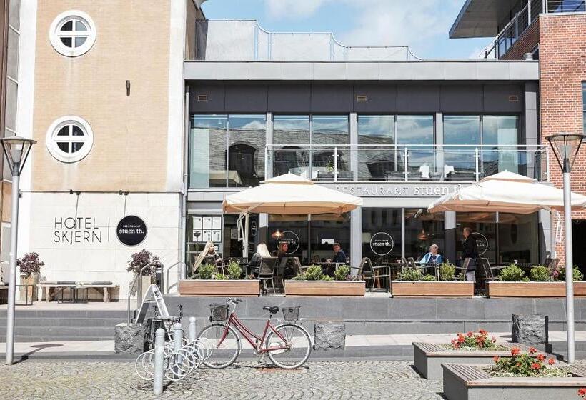 酒店 Skjern