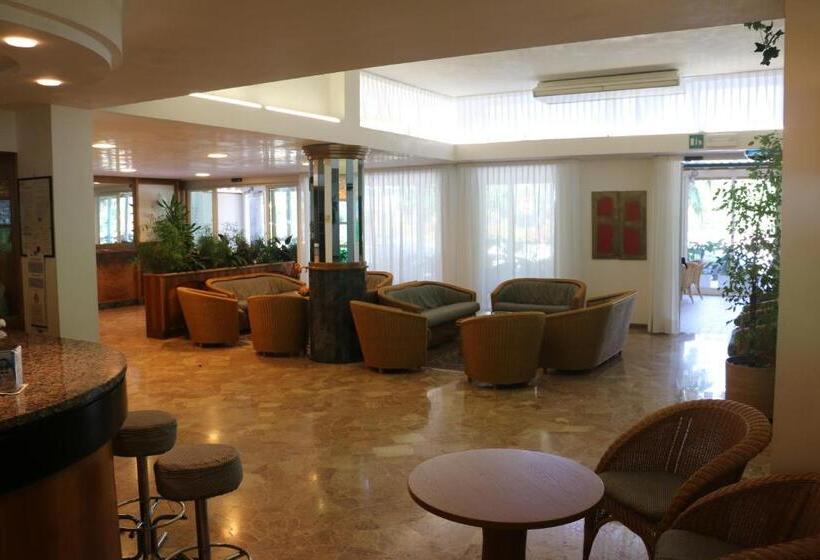 בית מלון כפרי Smeraldo