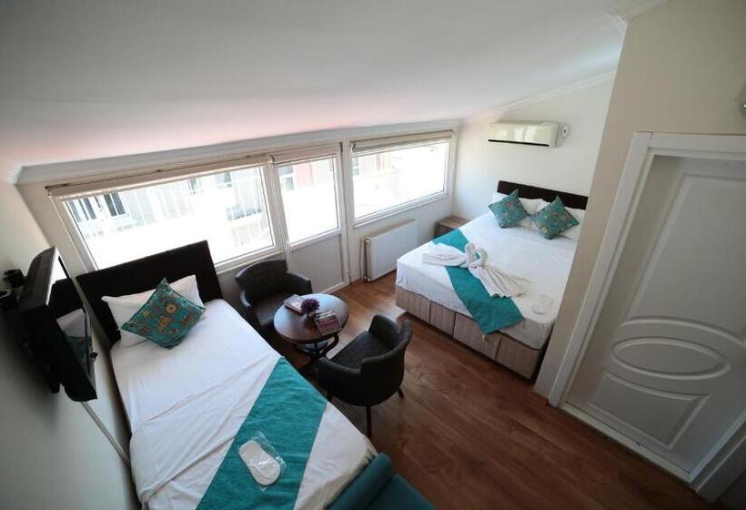 ホテル Taksim Trust