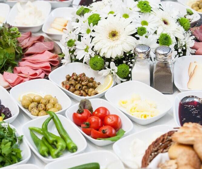 Tav Airport Hotel Izmir