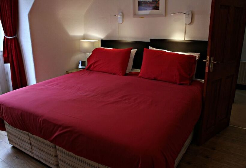 酒店 The Golden Larches