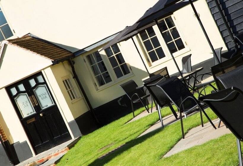 فندق The Harvard Inn