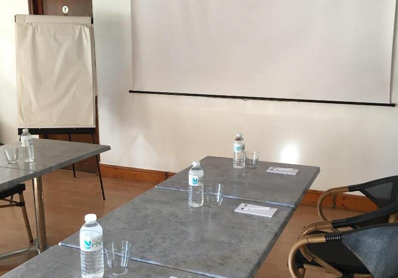 ホテル The Originals Boutique, Hôtel Lakeside, Biscarrosse , Lac