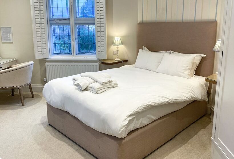 호텔 The Rising Sun