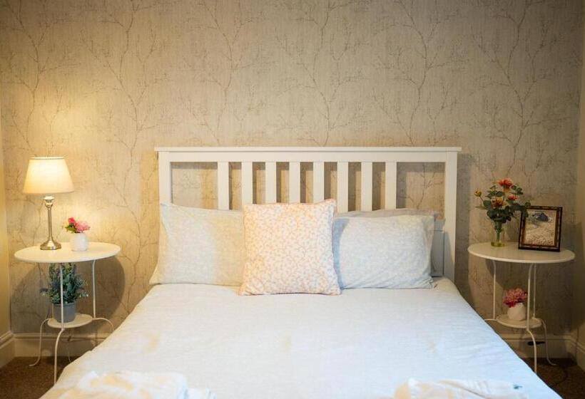 ホテル The Shepherds Inn