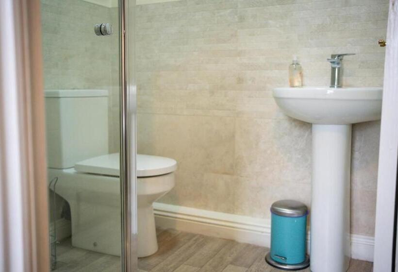 ホテル The Shepherds Inn