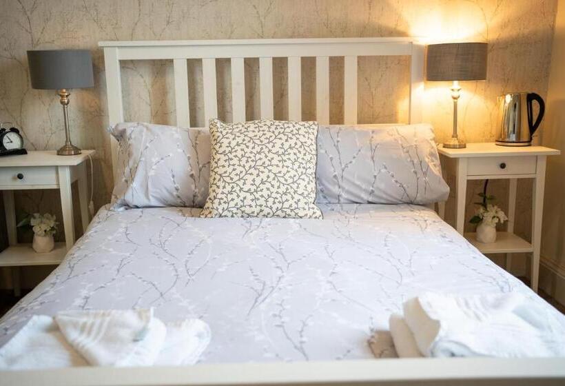 ホテル The Shepherds Inn