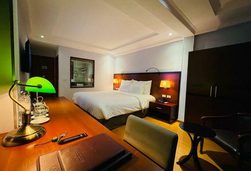 The Vancouver Hotel Ninh Binh