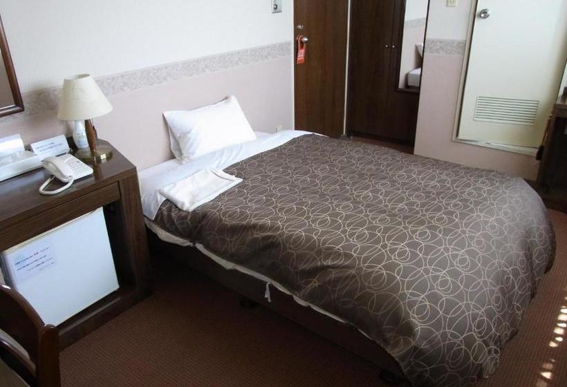 Отель L And L  Senryu