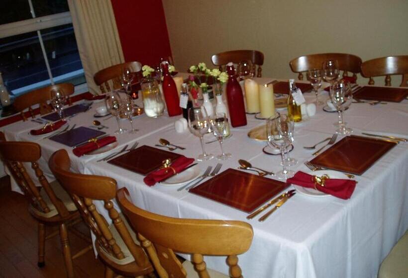 ペンション Brooke Lodge Guesthouse