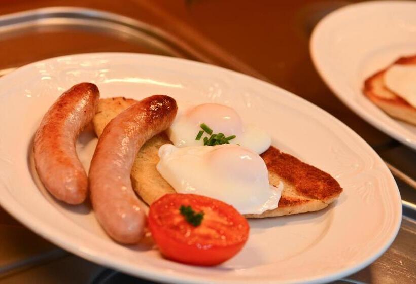 ペンション Brooke Lodge Guesthouse