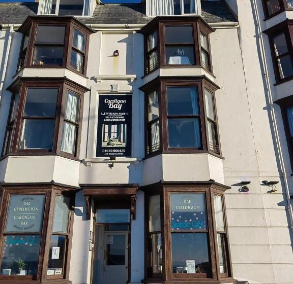 פנסיון The Cardigan Bay Guest House
