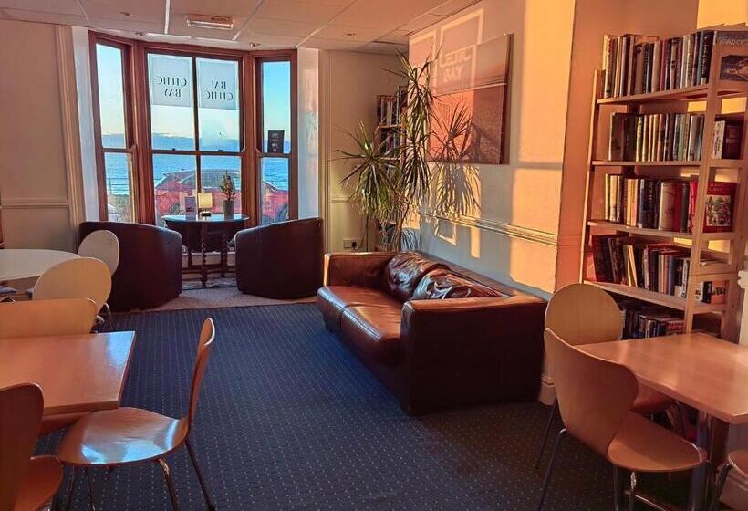 פנסיון The Cardigan Bay Guest House