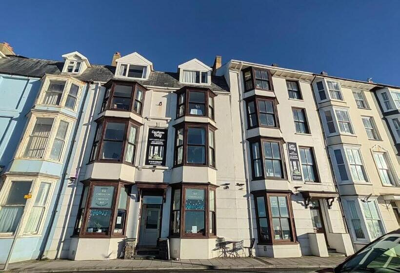 פנסיון The Cardigan Bay Guest House