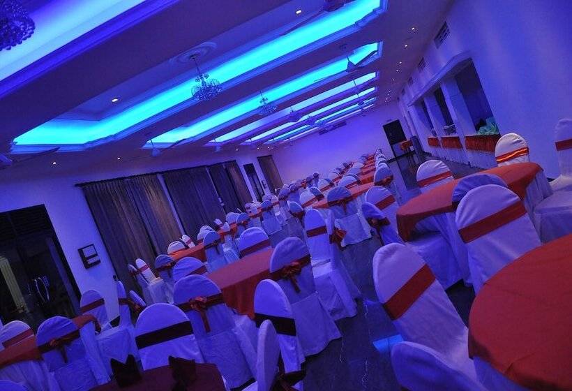 פנסיון Centauria City