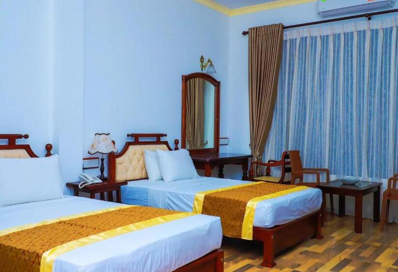 פנסיון Centauria City