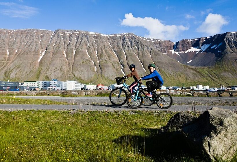 پانسیون Guesthouse Isafjordur Gamla