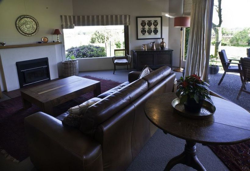 פנסיון John's House