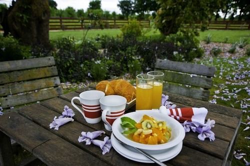 פנסיון John's House