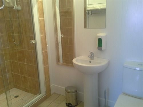 Пансион Redroofs