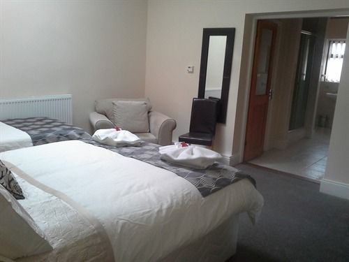 Пансион Redroofs