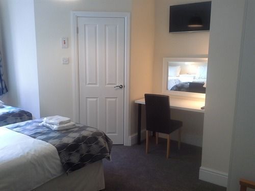 Пансион Redroofs