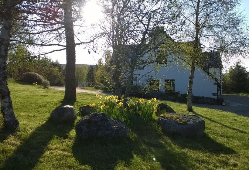 Пансион Stronavaich Cairngorm Guest House