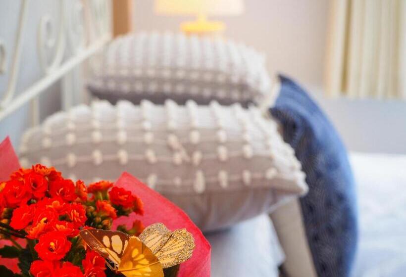 پانسیون The Gables B&b