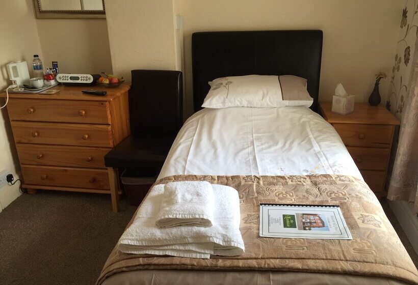 펜션 The Northdale Hotel Ltd