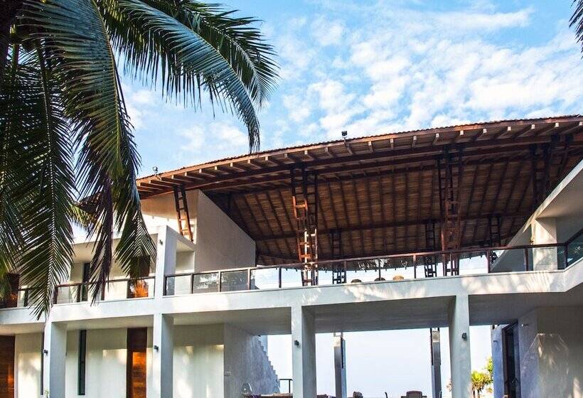 ペンション Villa Santé