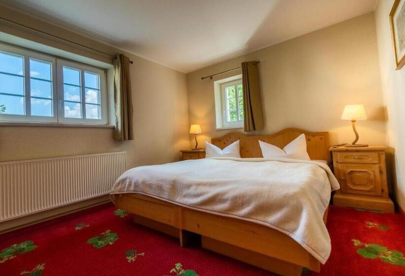 Romantik Hotel Zum Lindengarten