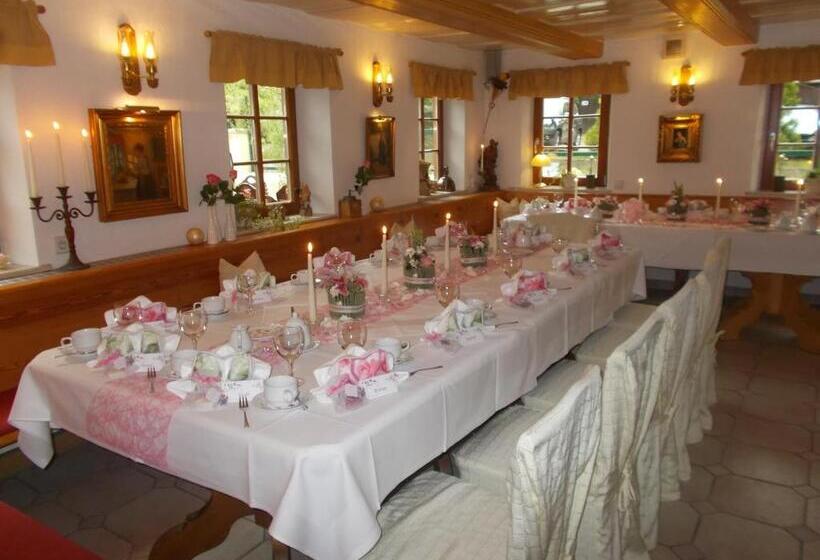 Romantik Hotel Zum Lindengarten