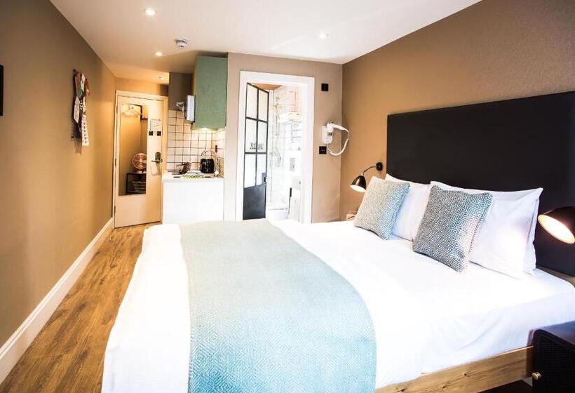 Room2 Hammersmith Townhouse